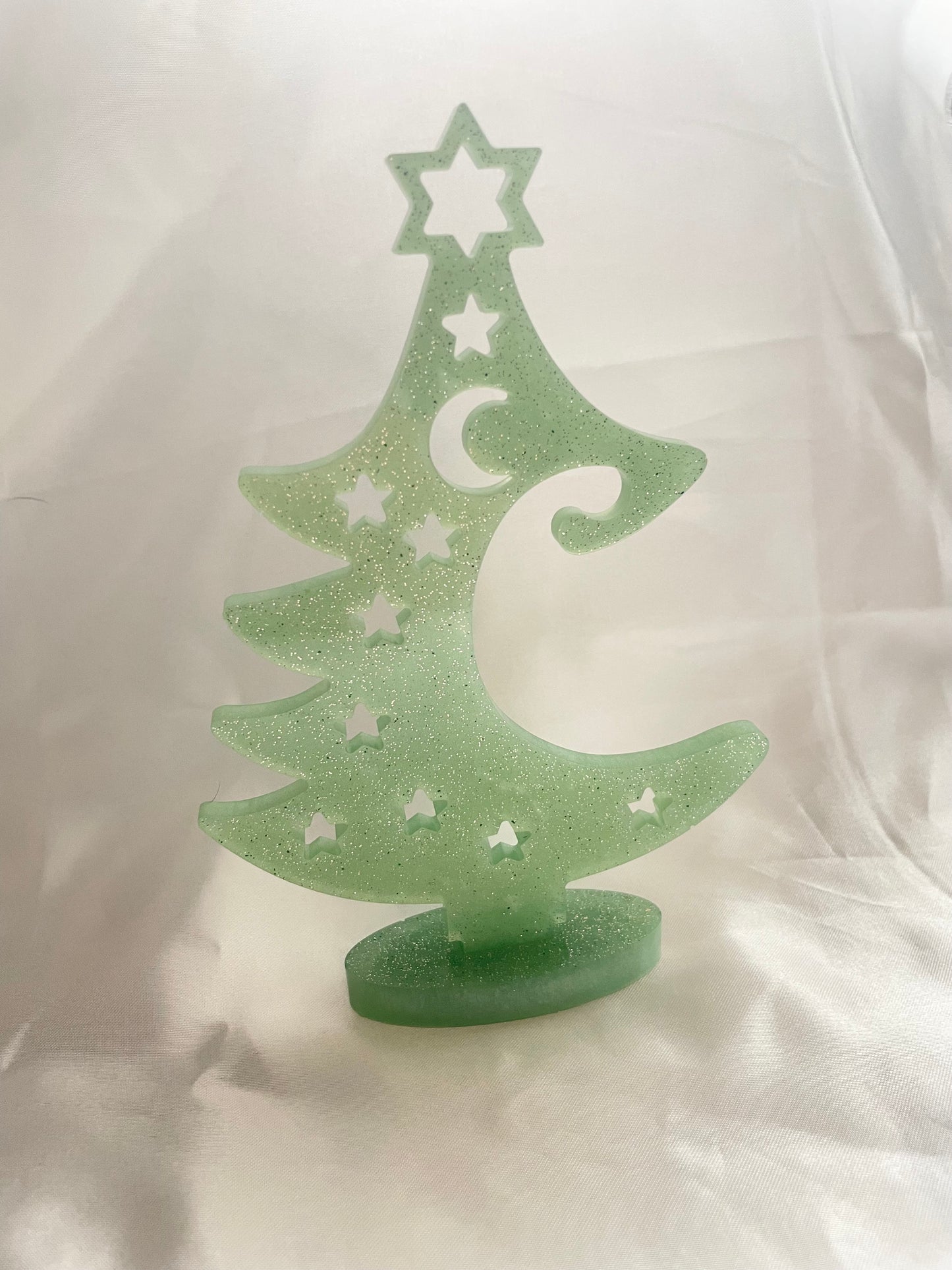 Sapin sur socle vert or