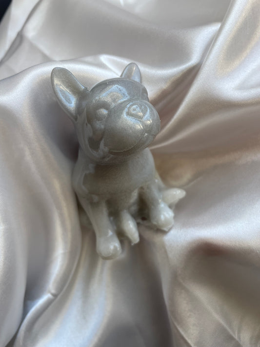 Figurine bouledogue gris