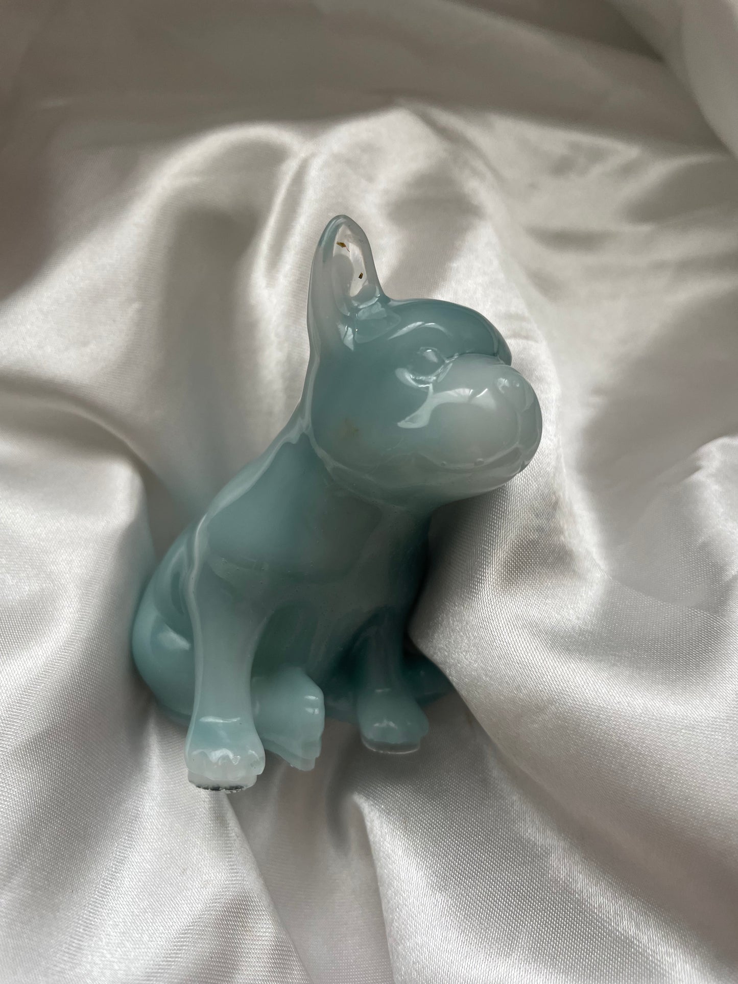 Figurine bouledogue français