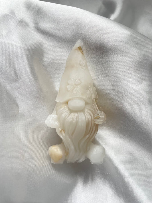 Gnome trèfle blanc or