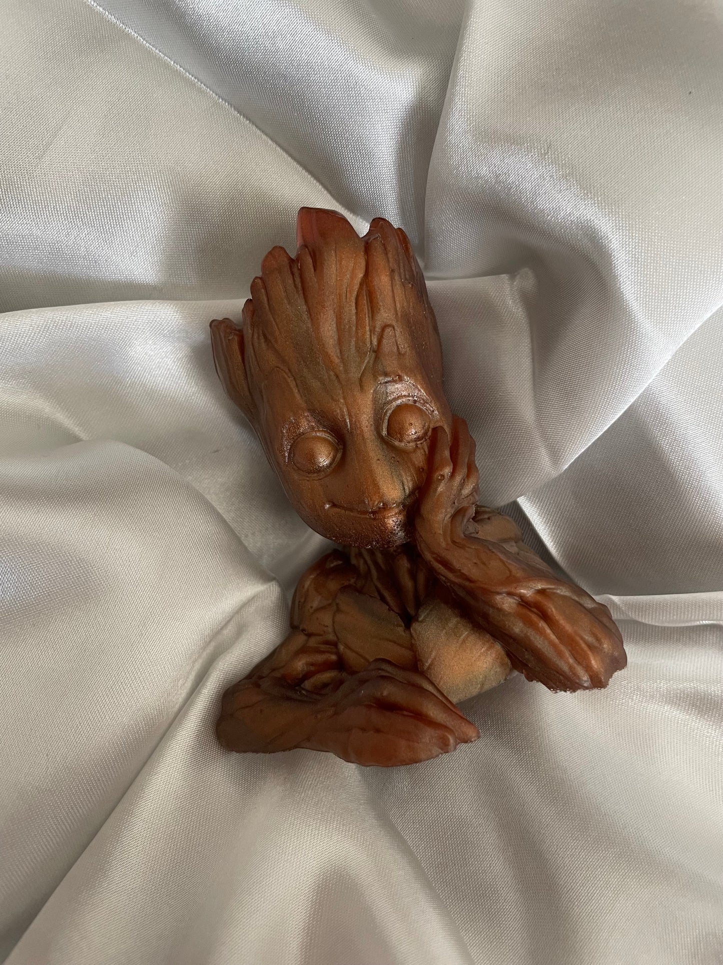 Figurine groot marron