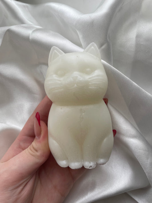 Figurine chat blanc bulles